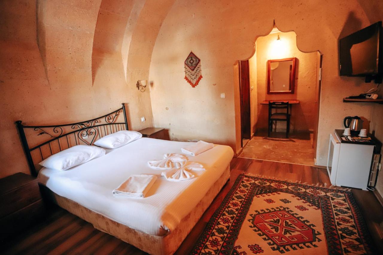 Melis Cave Hotel Urgup Exterior photo