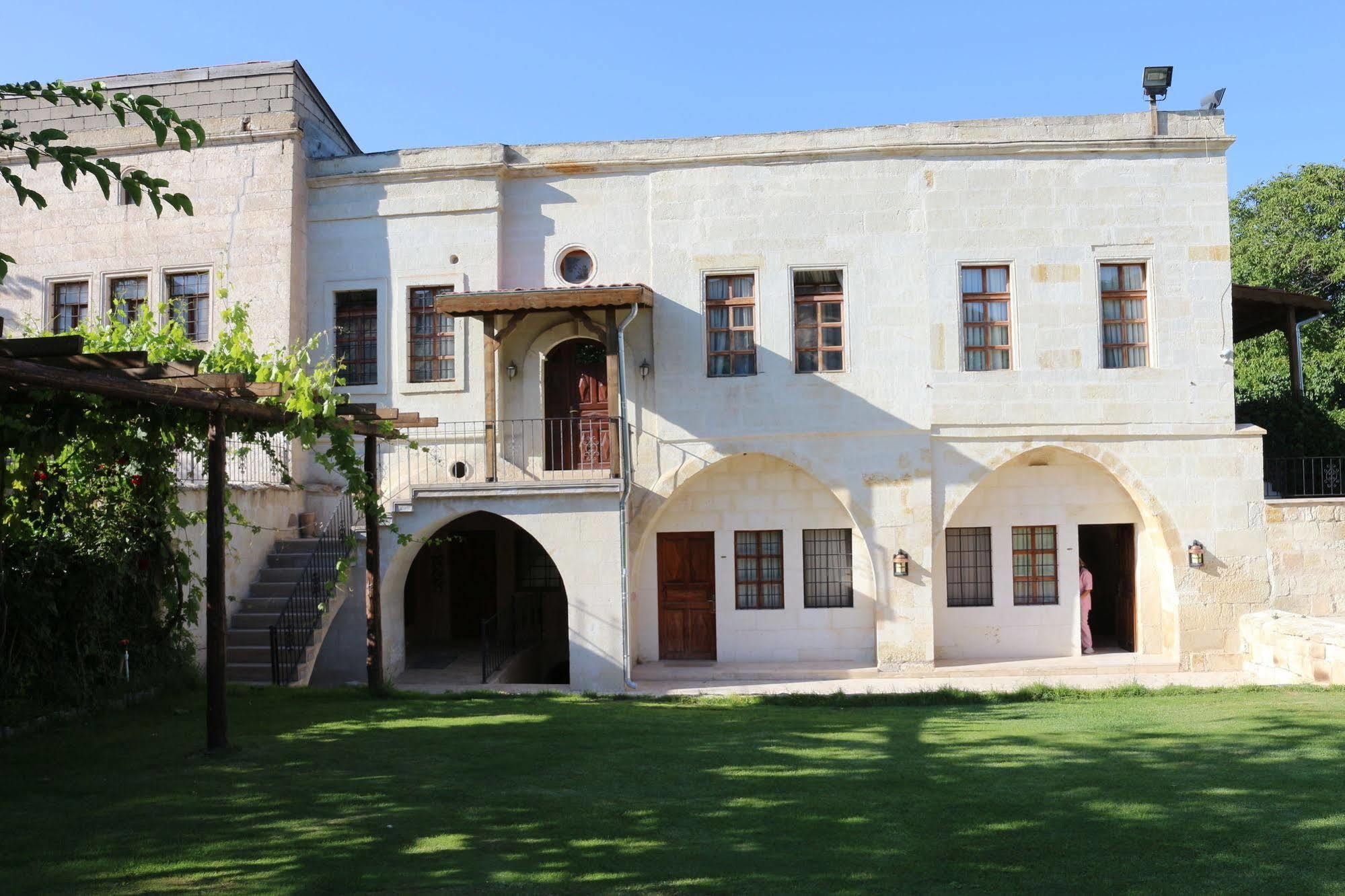 Melis Cave Hotel Urgup Exterior photo